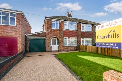 View Full Details for Manor Park Close, Rawcliffe