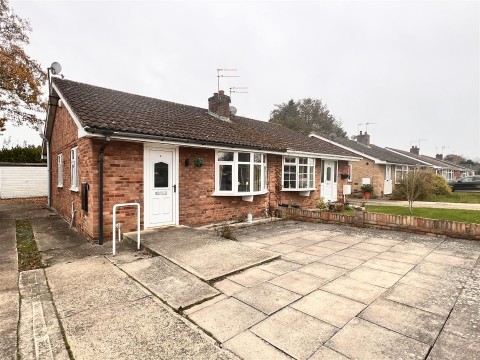 View Full Details for St. Marys Close, Wigginton