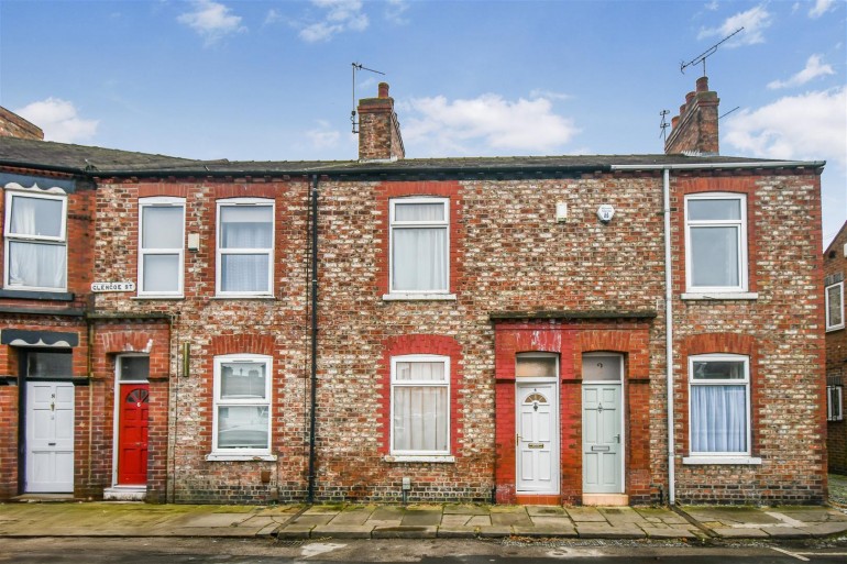 Glencoe Street, Off Burton Stone Lane