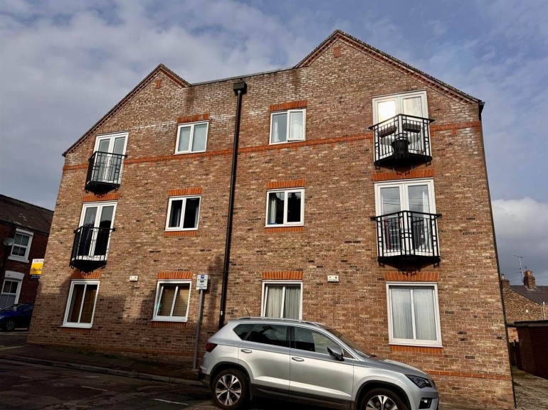 De Little Court, Vine Street, York